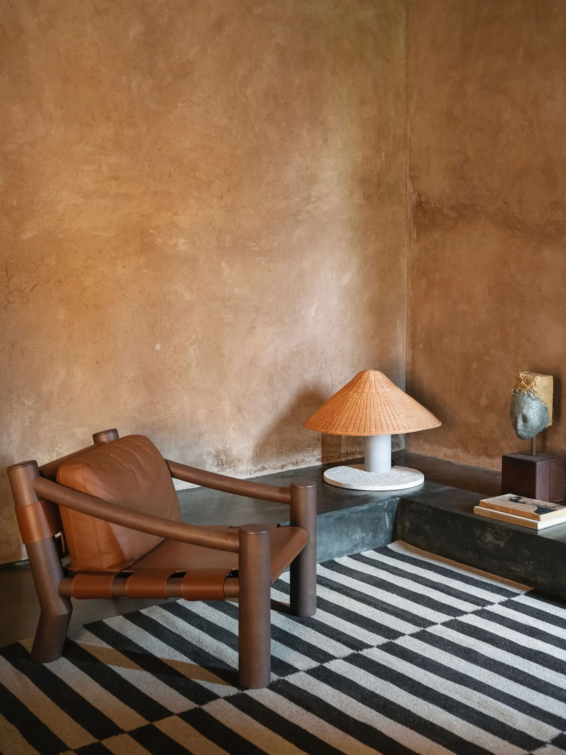Alma Table Lamp