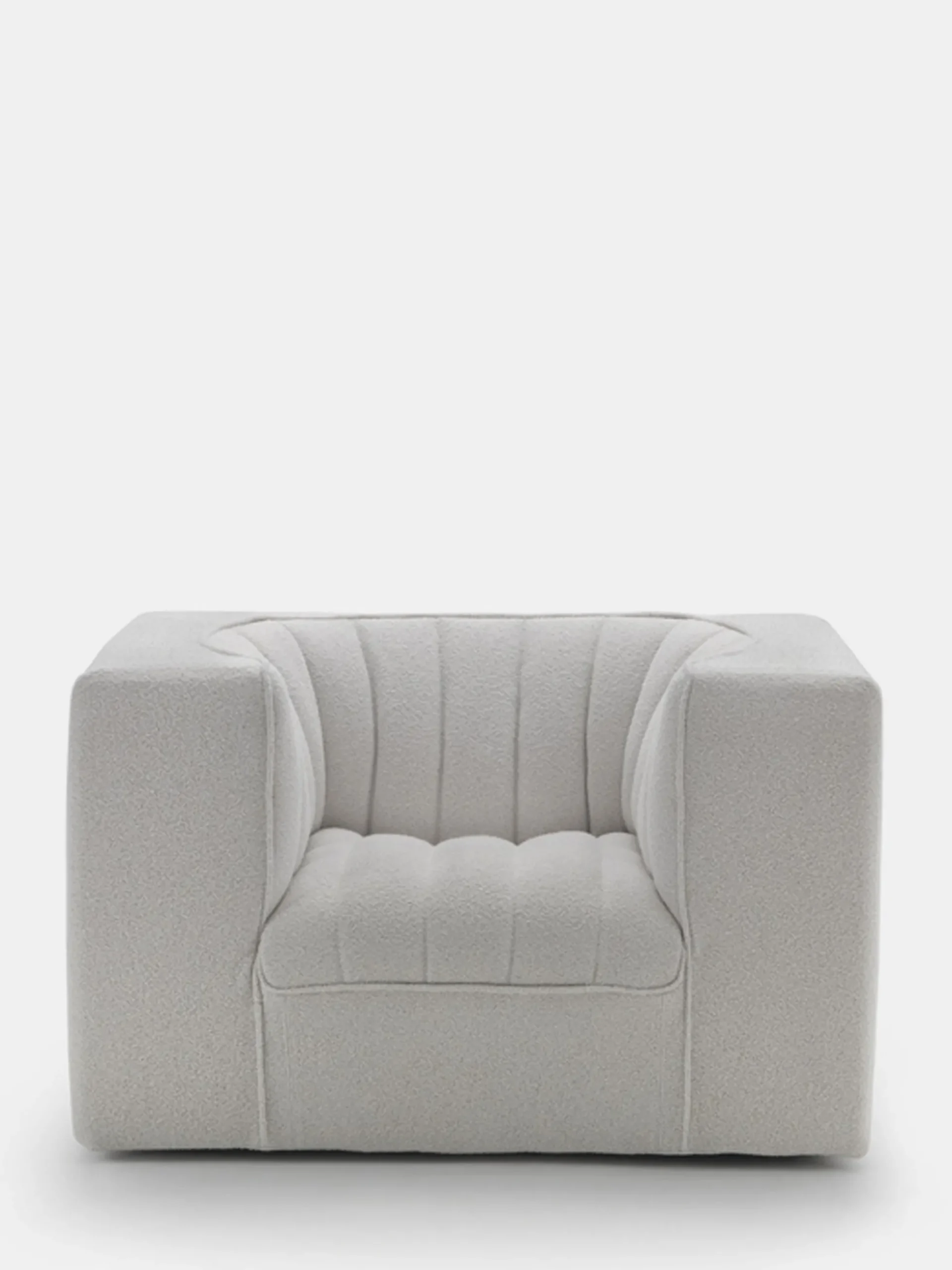 9000 Armchair