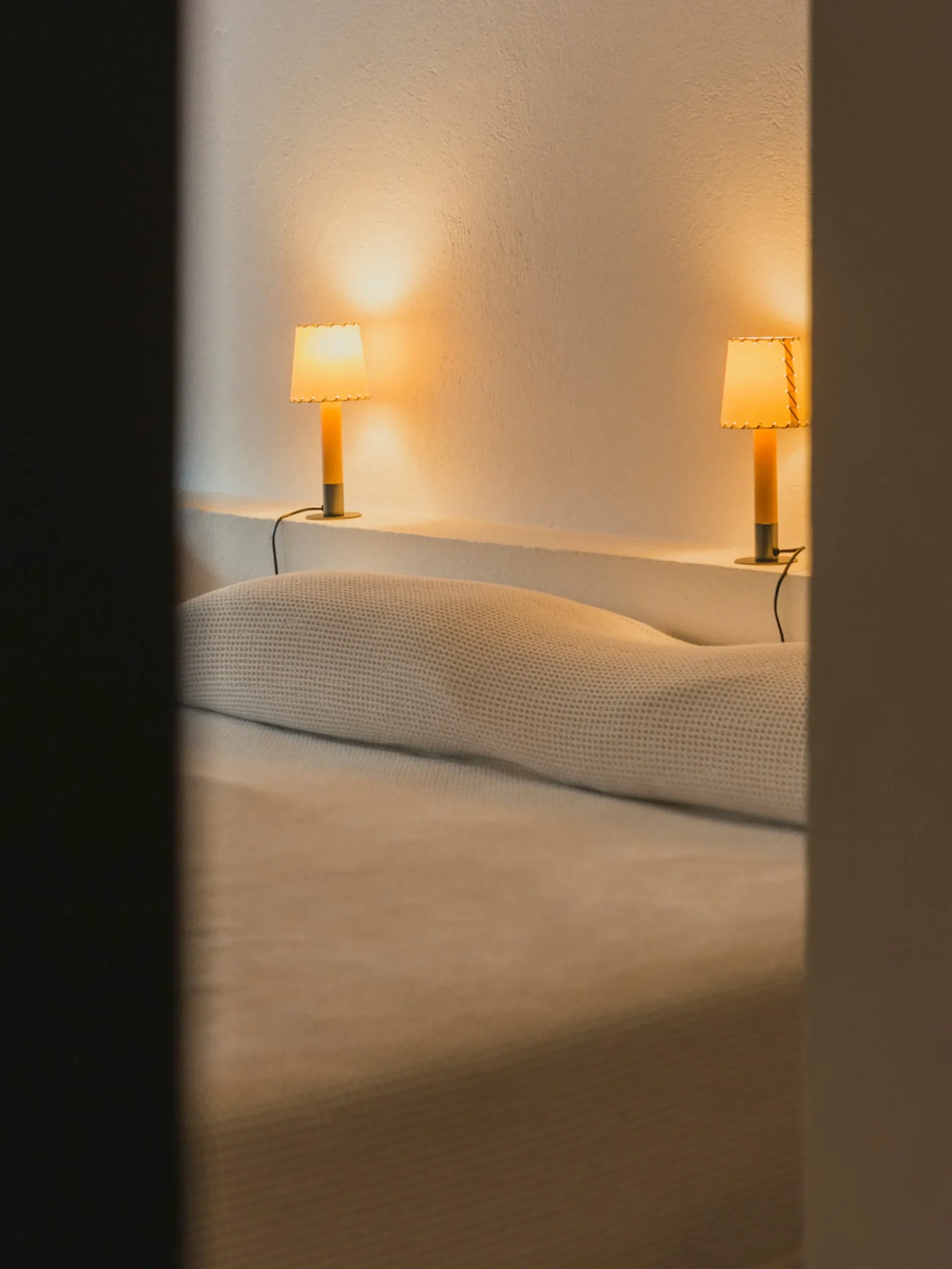 Básica Mínima - Table Lamp
