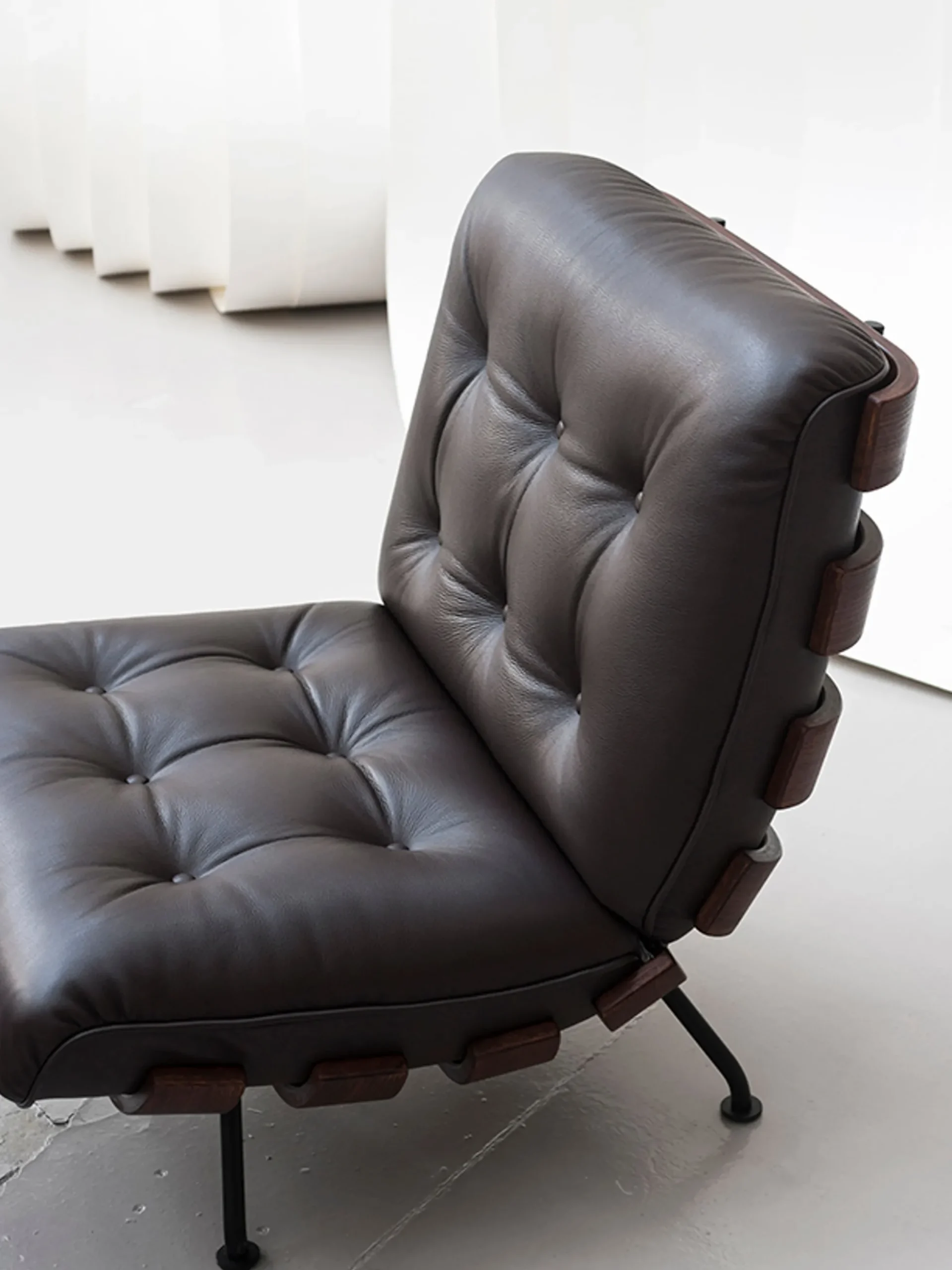 Costela Armchair