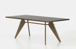 EM Dining Table