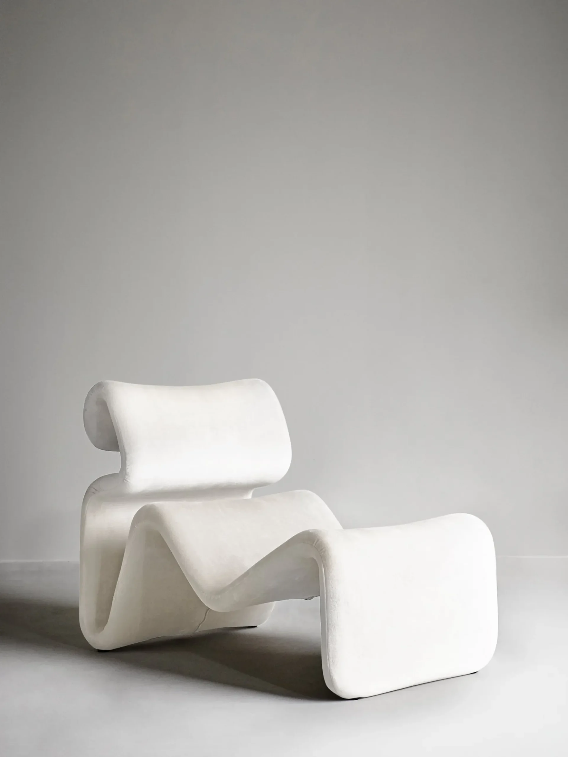 Etcetera Lounge Chair - Creme White