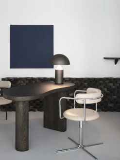 FF Swivel Chair