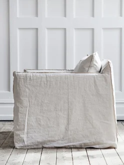 Ghost 09 Loveseat