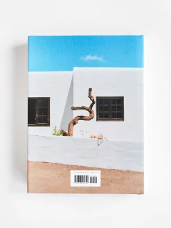 Kinfolk Travel