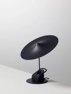 Île w153 Table Lamp