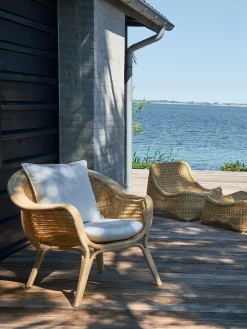 Madame Exterior Lounge Chair