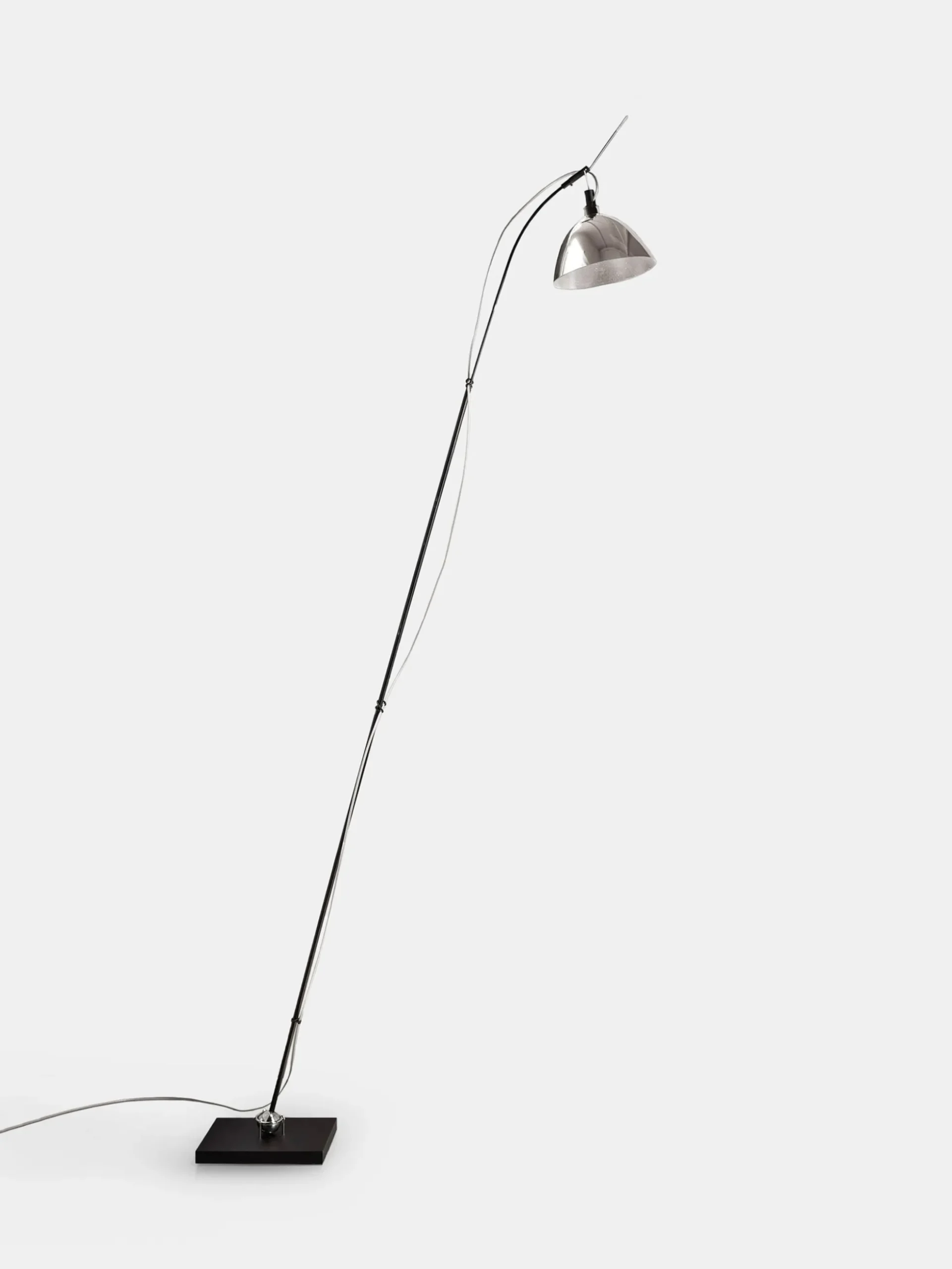 Max Floor Lamp