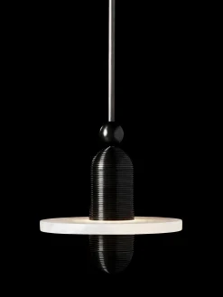 Median Mono Pendant