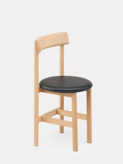 Petit 4 Chair