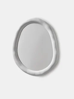 Rosie Mirror 02