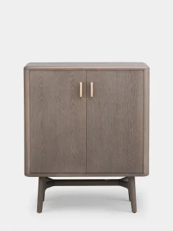 Solo 2-Door Cabinet