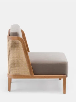 Throne Lounge Chair - Rattan